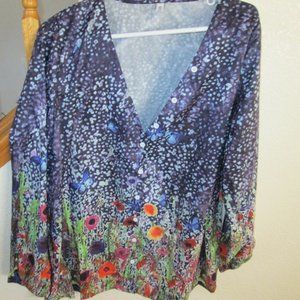 Blouse, Size 18W, V-Neck, Floral New